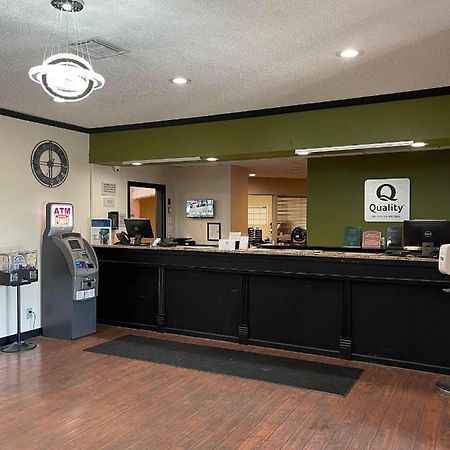 Quality Inn Frontier At Us Hwy 30 Clinton Eksteriør billede